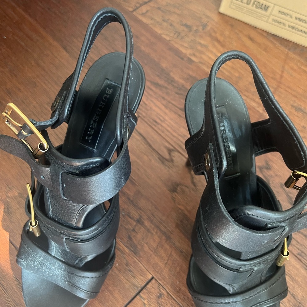 Burberry Black Leather Heeled Sandals with Gold Accents
